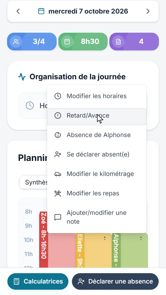 Menu d'actions de la journée PlanAssMat sur téléphone : horaires, retard, absence, kilométrage, repas ou note