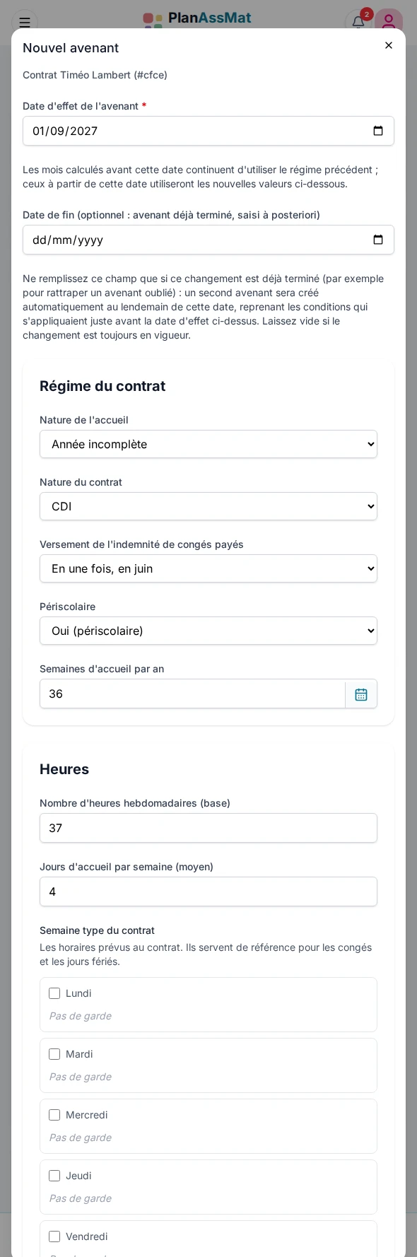 Modale « Nouvel avenant » PlanAssMat sur mobile : régime, heures et indemnités